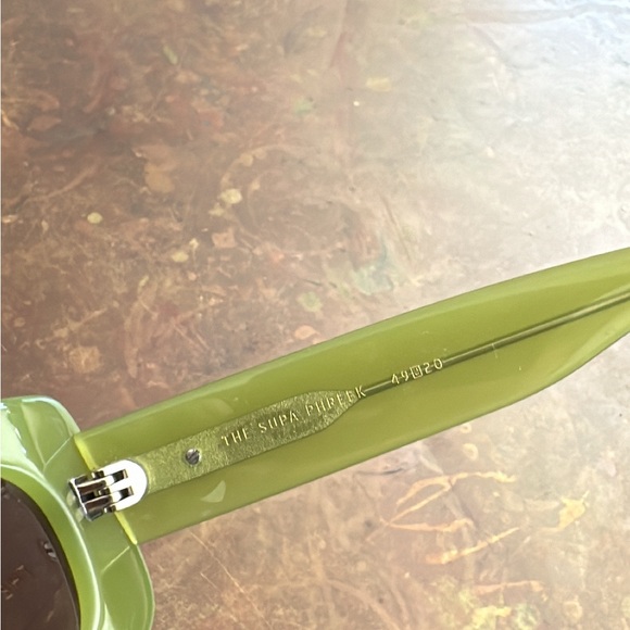 The Supa Phreek Crap Eyewear Emma Chamberlain Collab - Picture 3 of 4